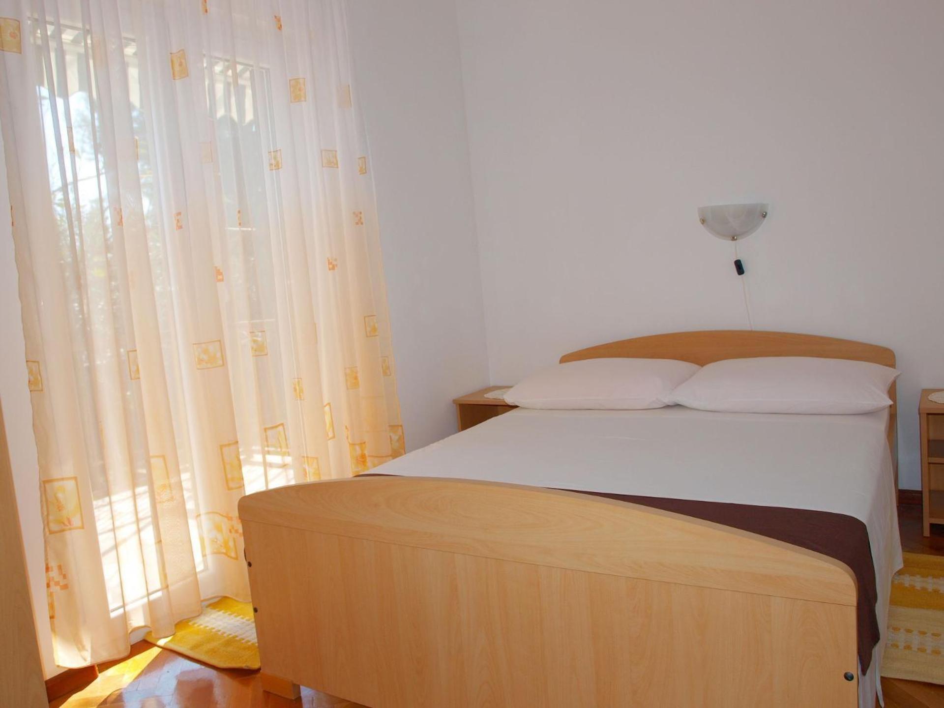 Apartments Mirja - 100M From The Beach & Parking Трогир Экстерьер фото